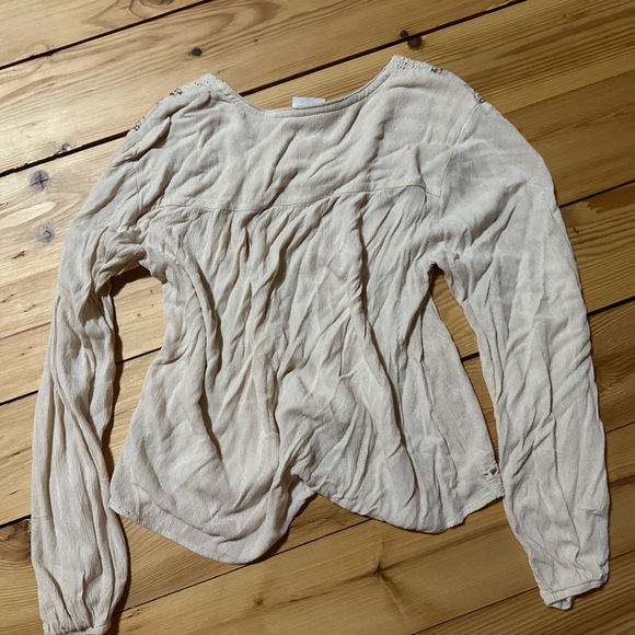 Knox Rose Top 🥀 - Picture 3 of 4